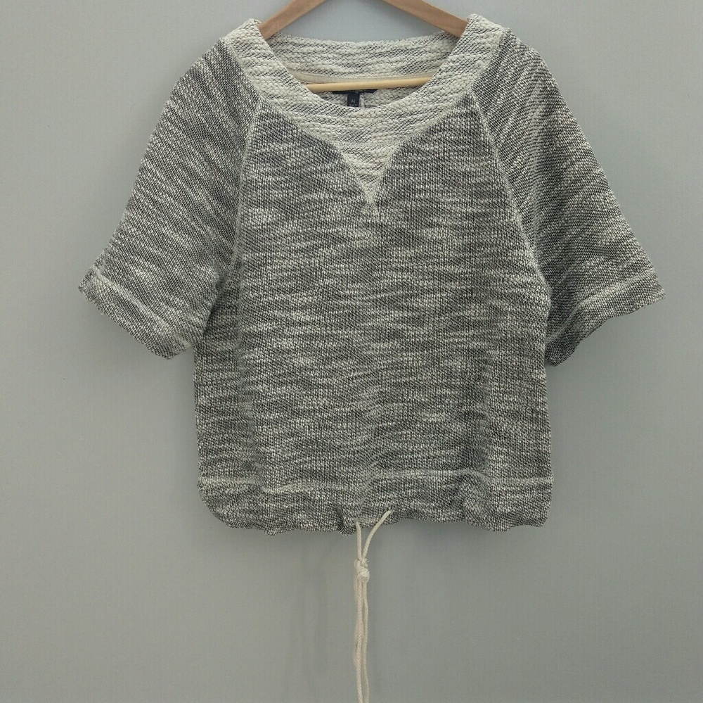 NWOT Banana Republic 1/2 sleeve sweater